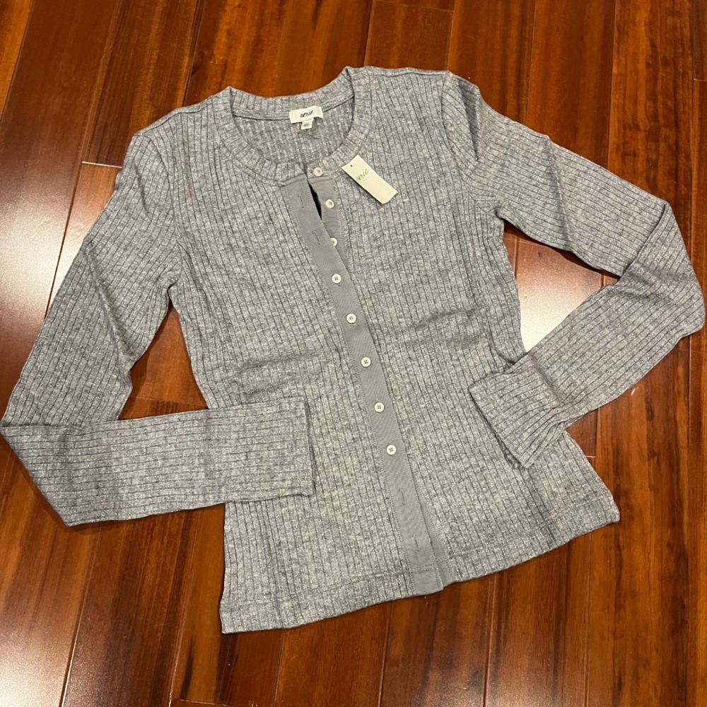 Aerie Gray Cardigan Sweater Metallic Ribbed Button Front Cardigan Sweater New XS